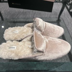 The Phoebe
Cream Velvet Faux Fur